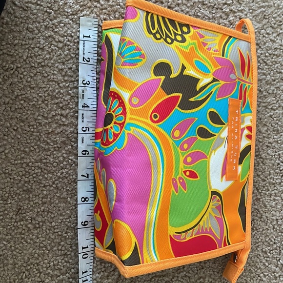 Trina Turk for Clinique NWOT Make up bag - Picture 8 of 10